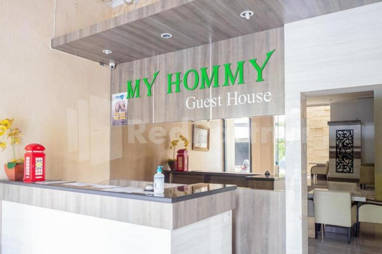 סוראבאיה My Hommy Homestay Mitra Reddoorz מראה חיצוני תמונה
